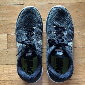 Nike Flyknit Lunar 3
